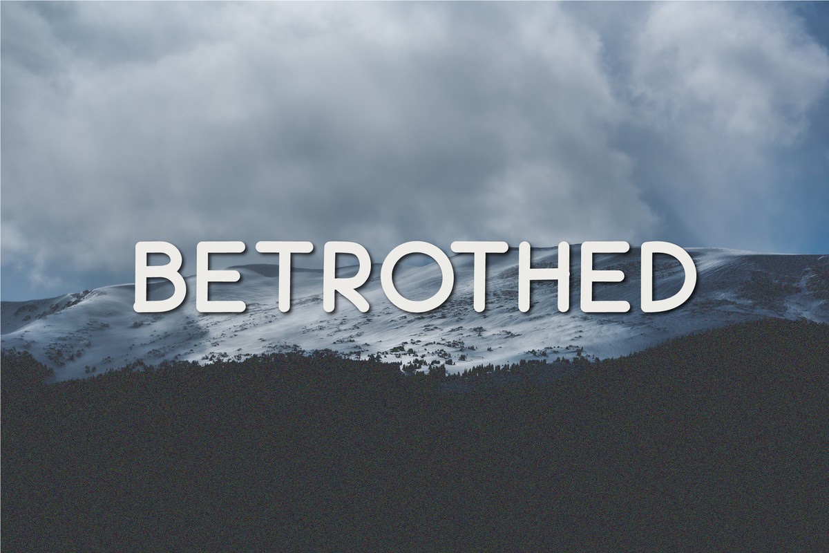 Betrothed Font preview