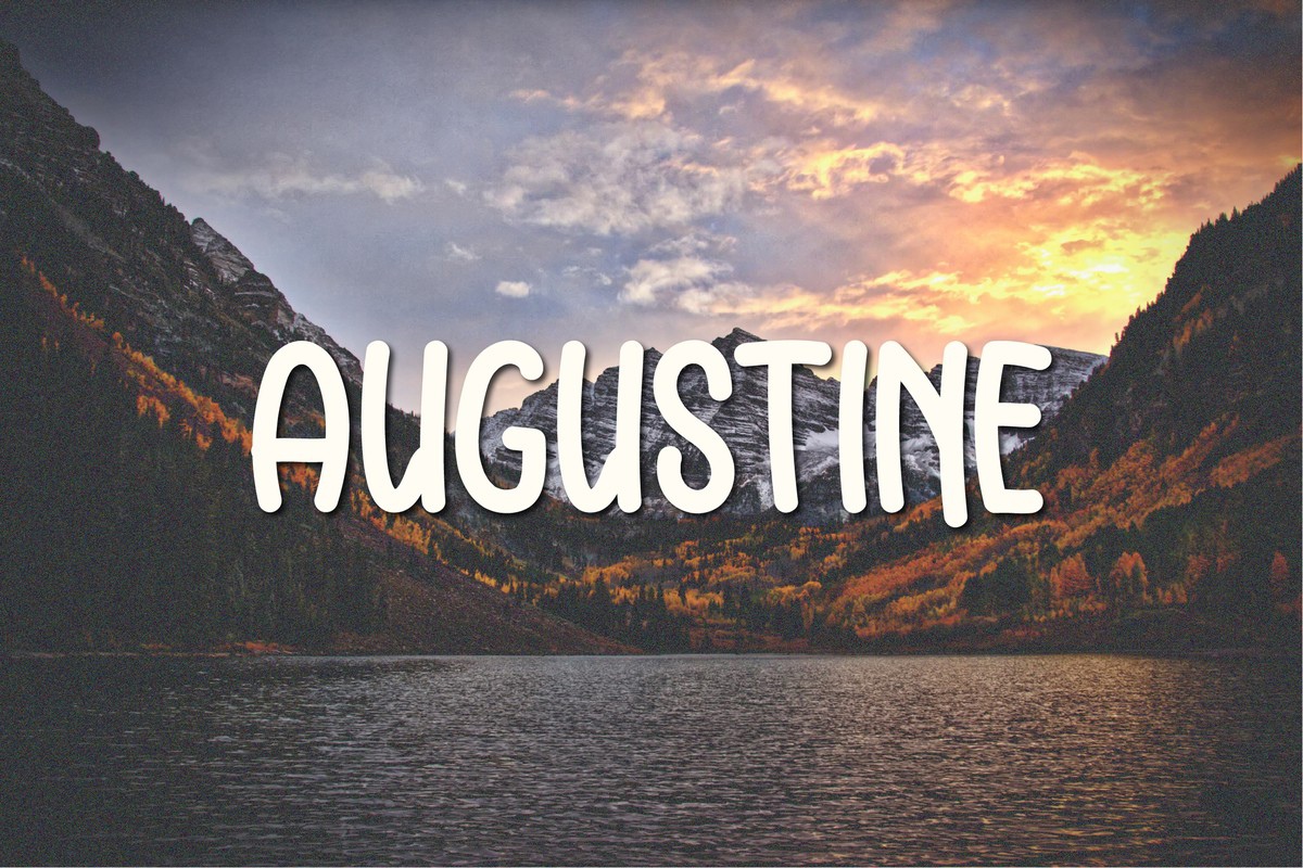 Augustine Regular Font preview