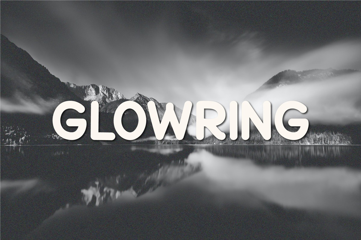 Glowring Regular Font preview