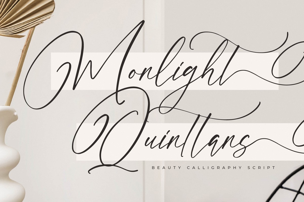 Monlight Quinttans Regular Font preview