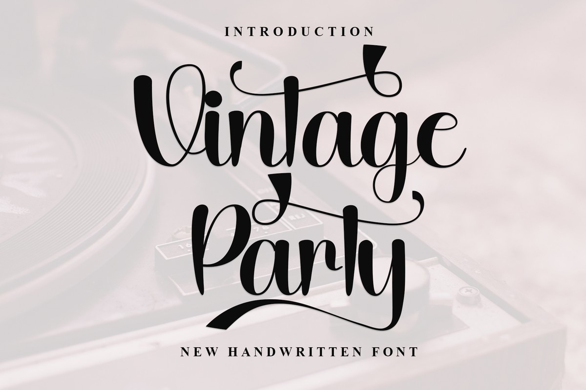 Vintage Party Regular Font preview