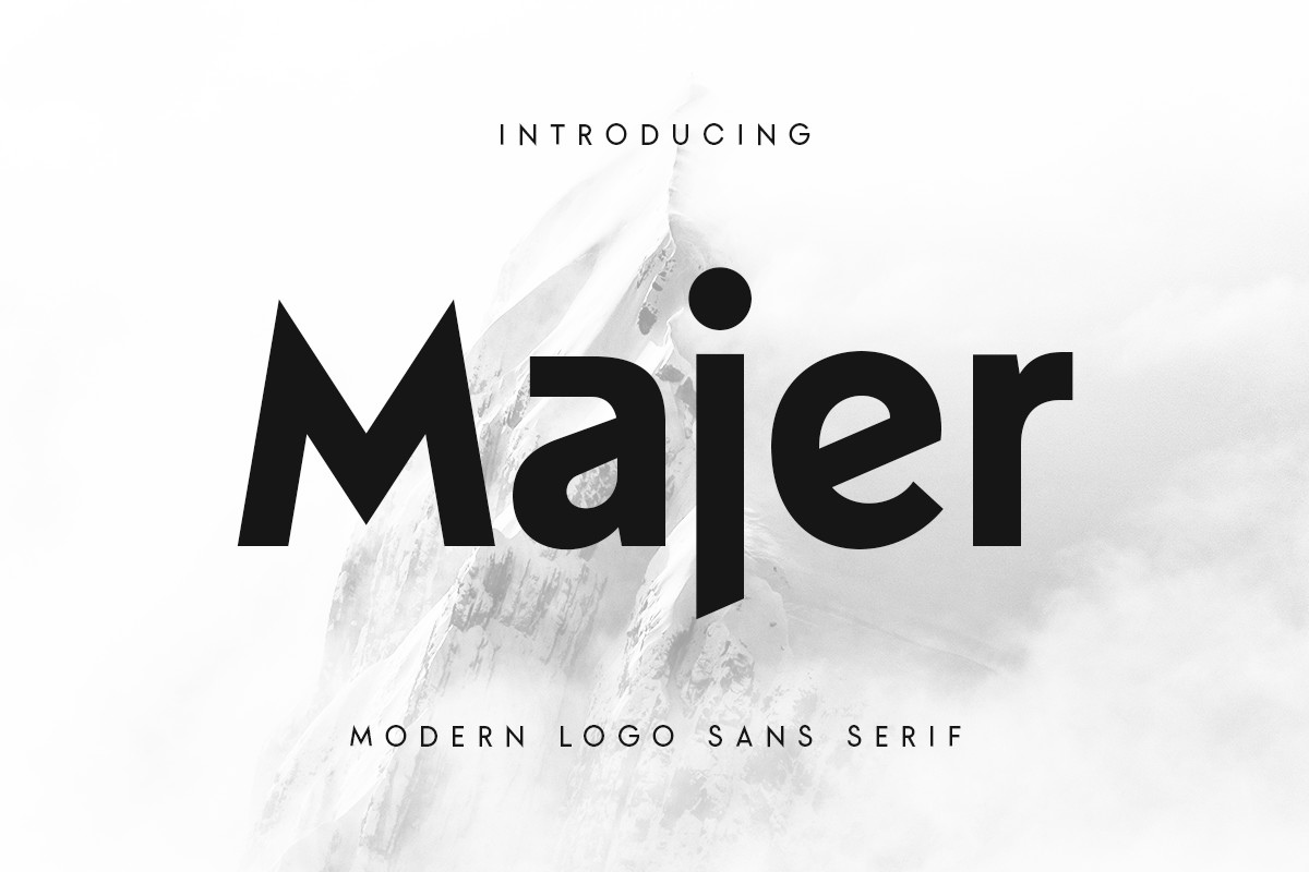 Majer Font preview