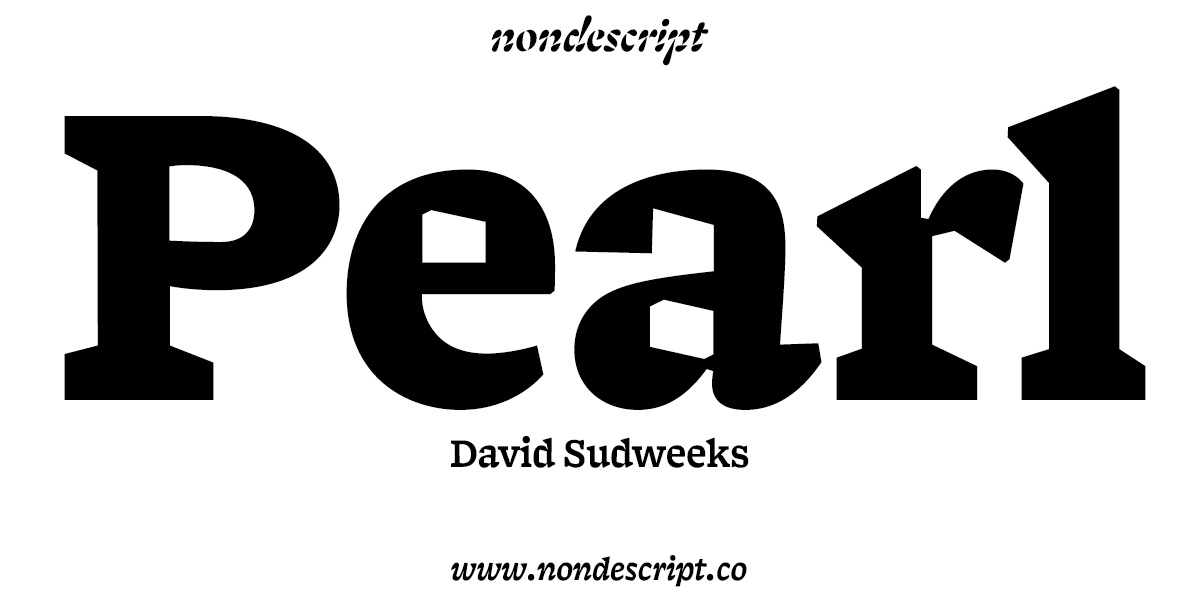 Pearl Italic Font preview