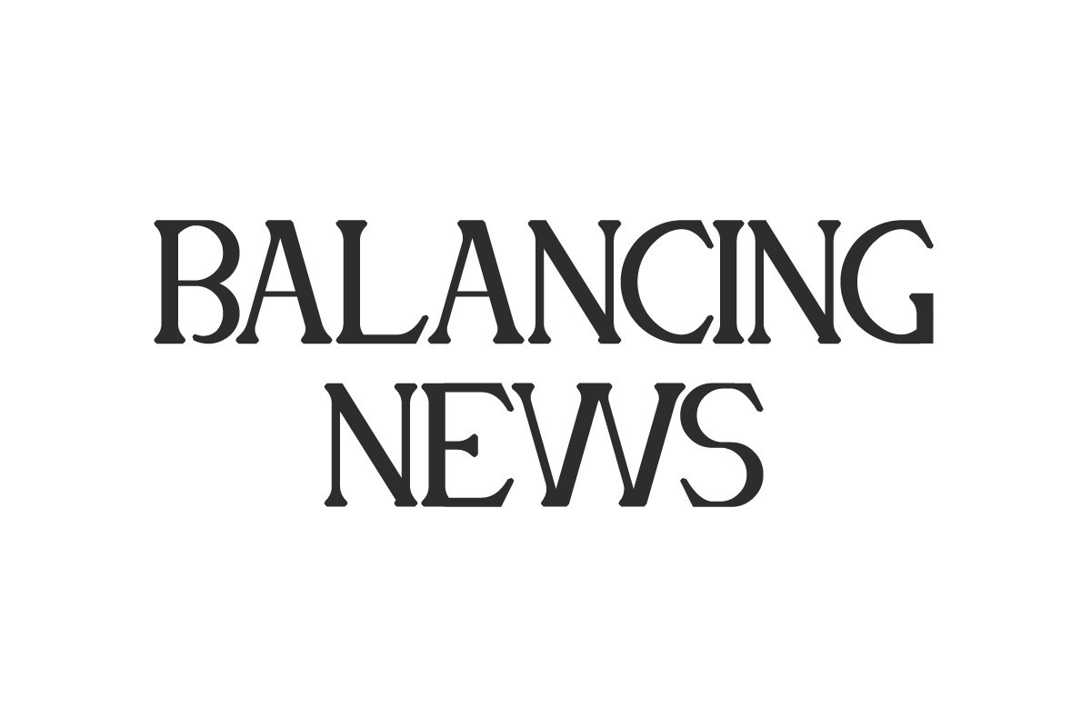 Balancing News Font preview